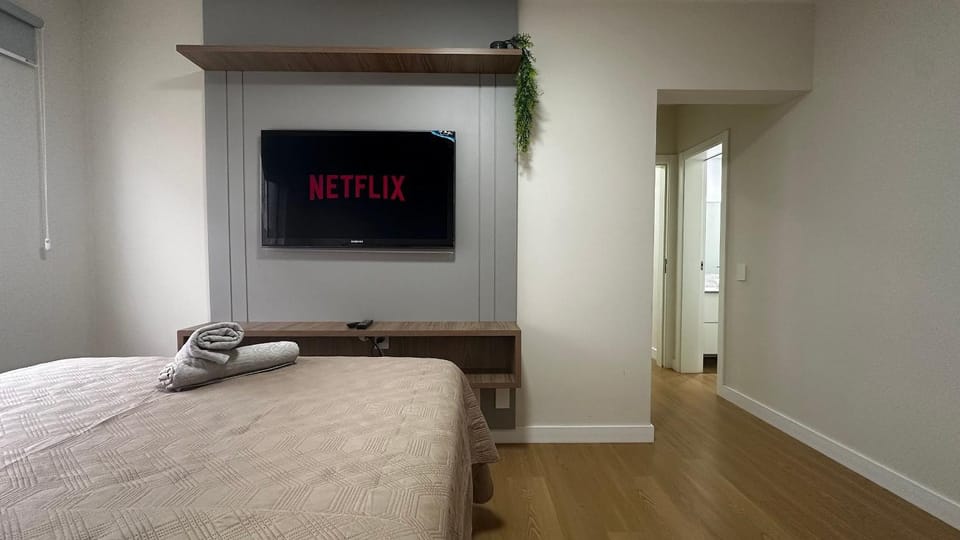 PZ01- 3 Quartos| Pé na Areia| Vista Mar| Churrasq. Apartment in Camboriú