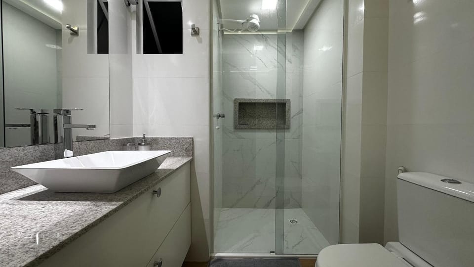 PZ01- 3 Quartos| Pé na Areia| Vista Mar| Churrasq. Apartment in Camboriú