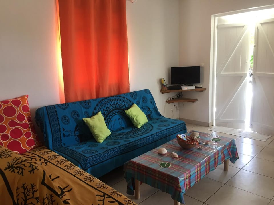 Maison Créole 6 pers les Saintes terre de haut House in Leeward Islands