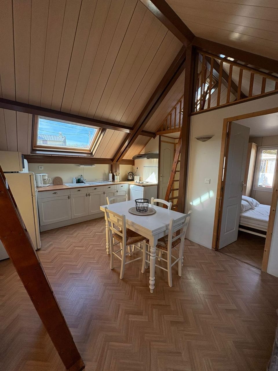 Chalet Mo Campground/ 
RV Resort in Occitanie