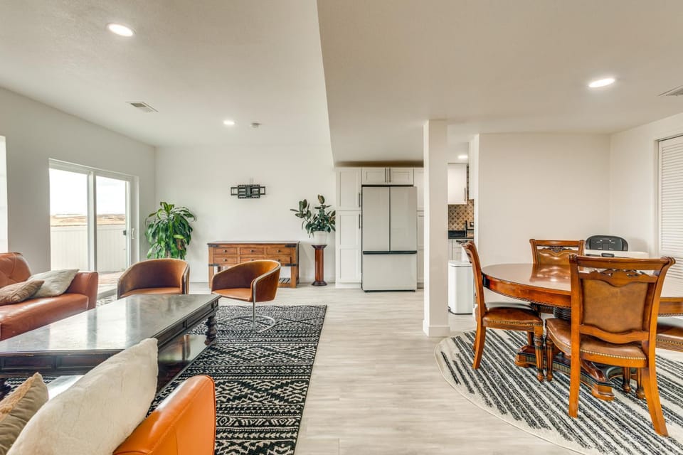 Family-Friendly Aurora Apt w/ Shared Patio! Apartment in Aurora