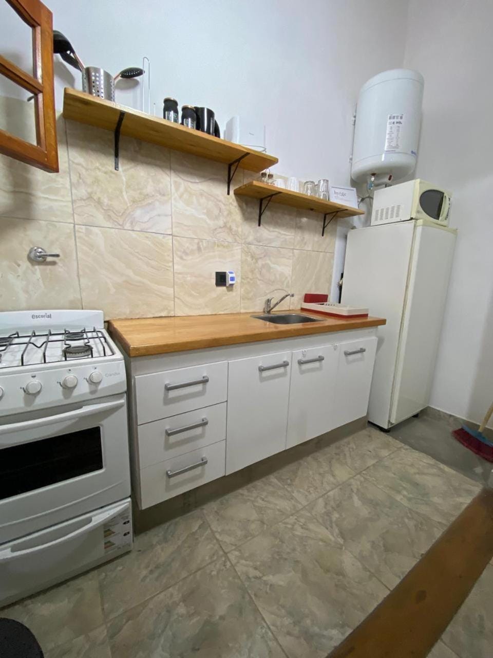 Kitchen or kitchenette, kitchen