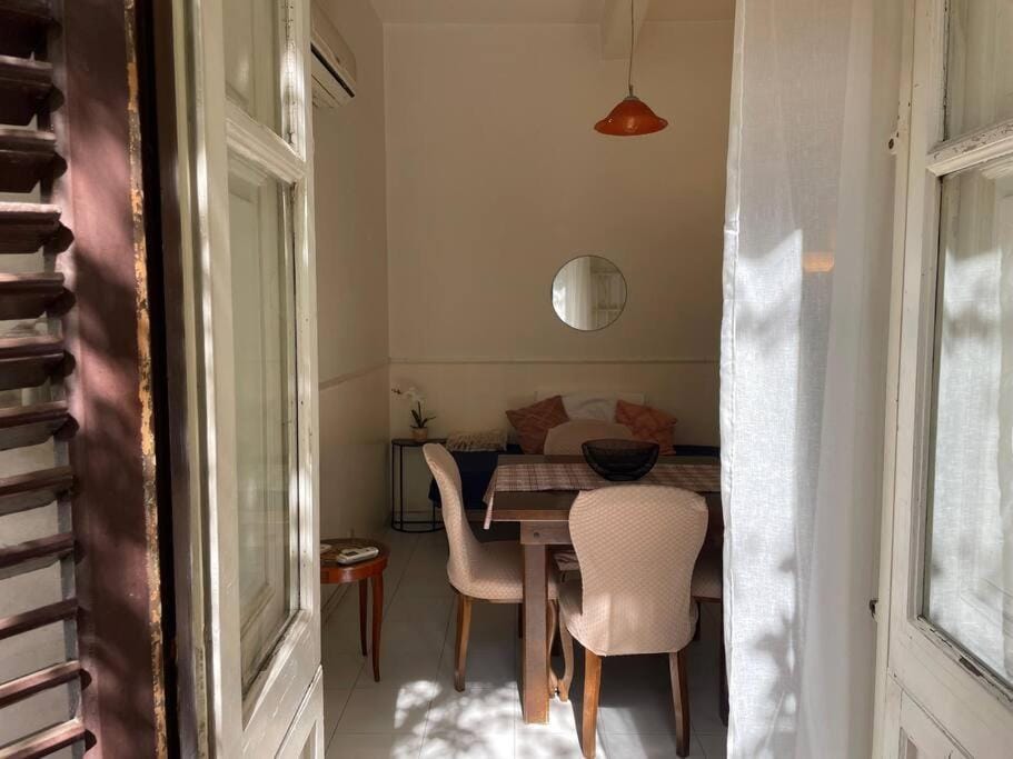The Tangerine's Garden Apartment in Palermo