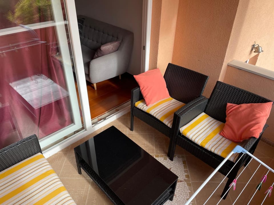 Apartments Dumina Apartment in Murter