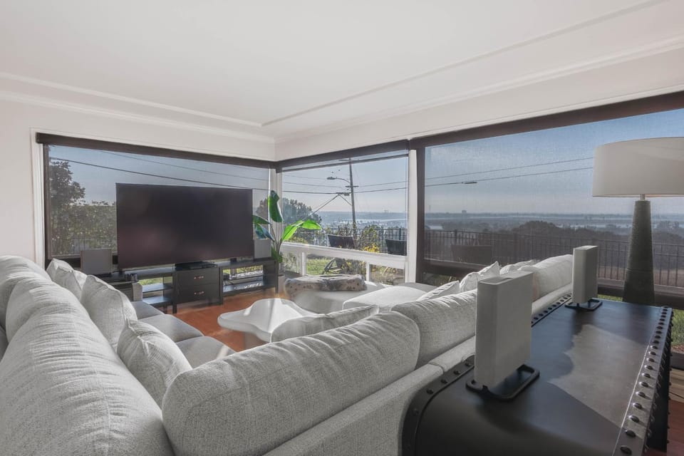 Natural landscape, TV and multimedia, Evening entertainment