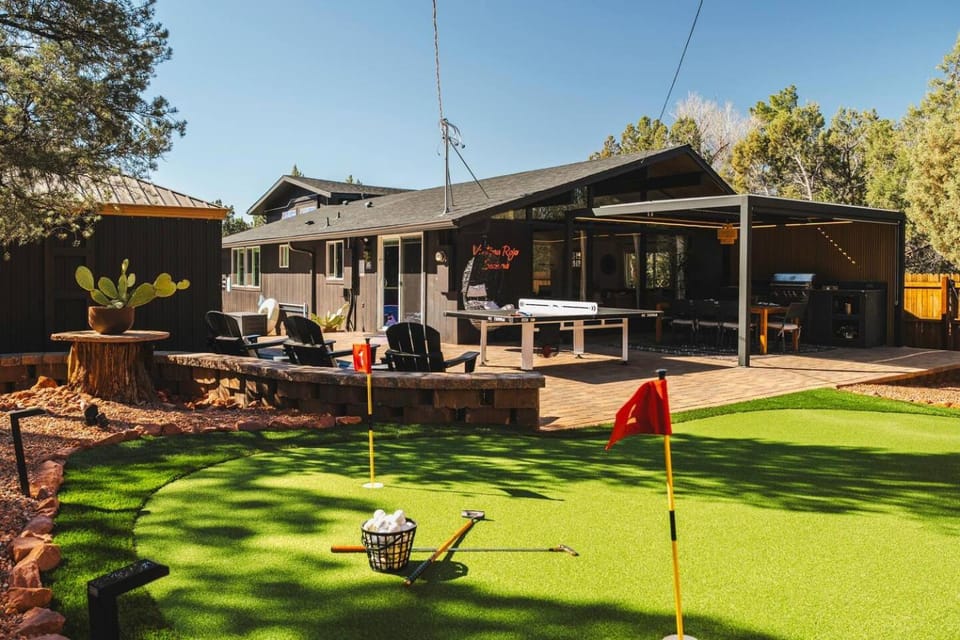 Ventana Roja - Heated Pool, Yoga Room, Hot Tub House in Sedona