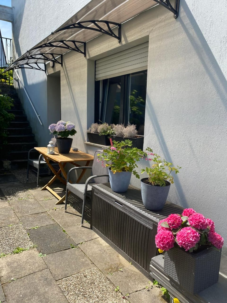 Schöne Ferienwohnung mit Terrasse, nur 2 Minuten zur Autobahn Apartment in North Rhine-Westphalia