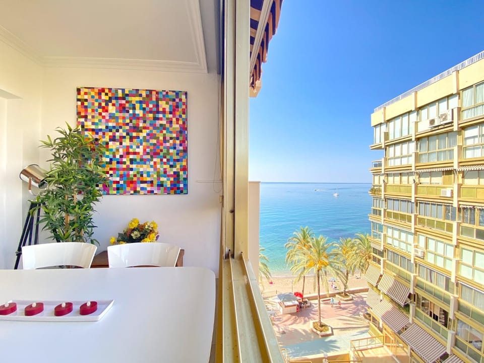 Communal lounge/ TV room, Day, View (from property/room), Sea view, Swimming pool