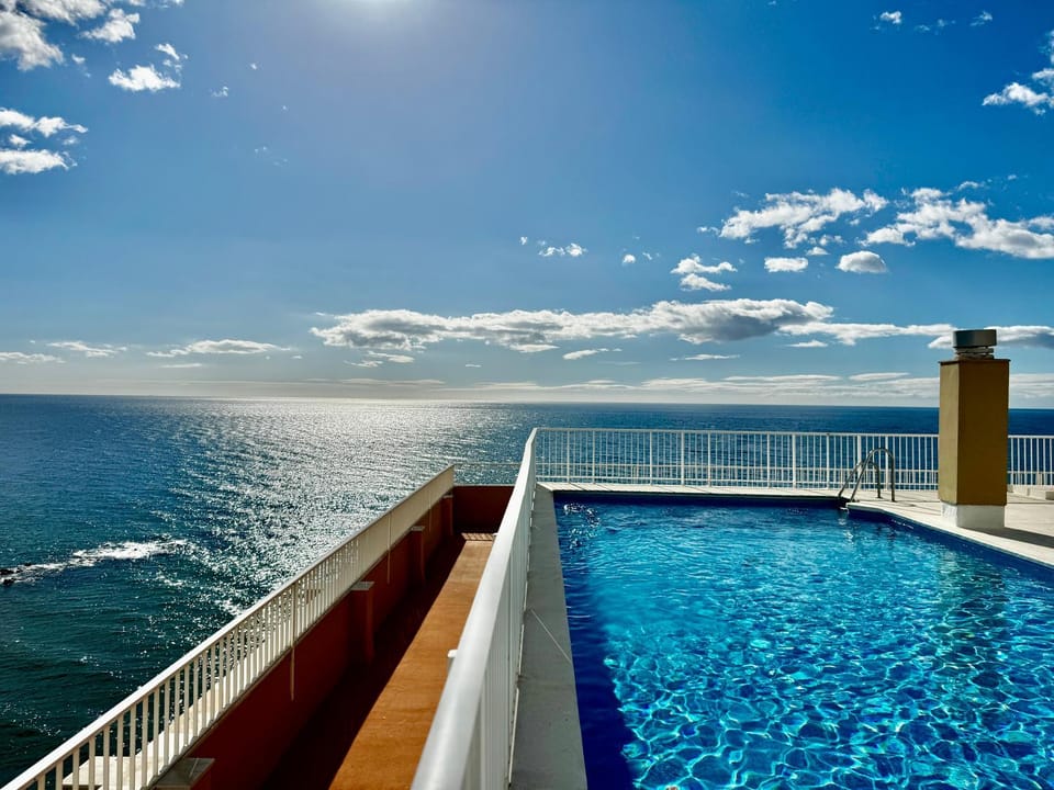 Pool view, Sea view, Swimming pool