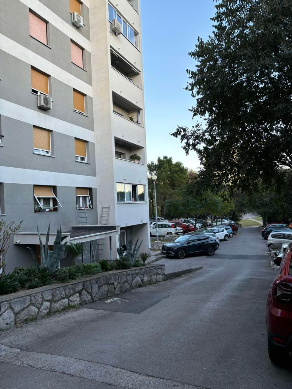 Property building, Parking