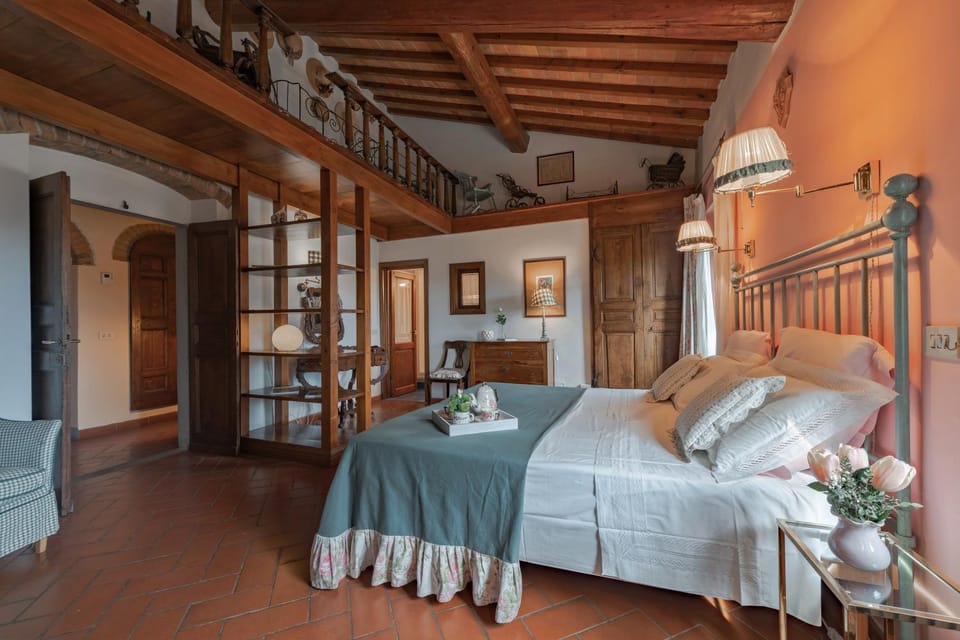 La Casa Gialla Bed and Breakfast in San Casciano Val Pesa