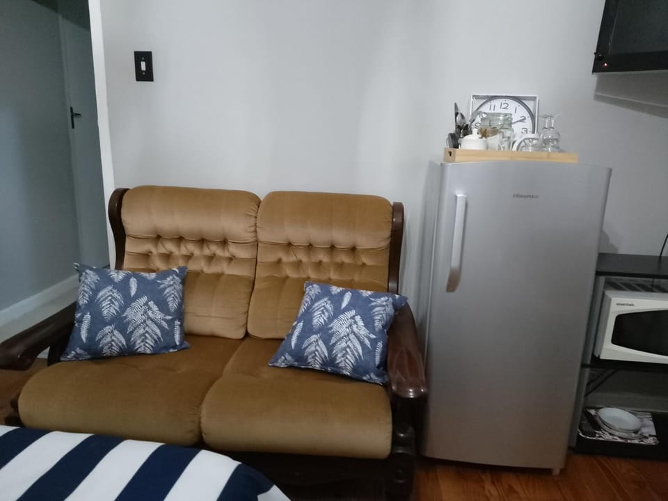 Goose On Uitvlught Self Catering Accommodation Bed and Breakfast in Western Cape