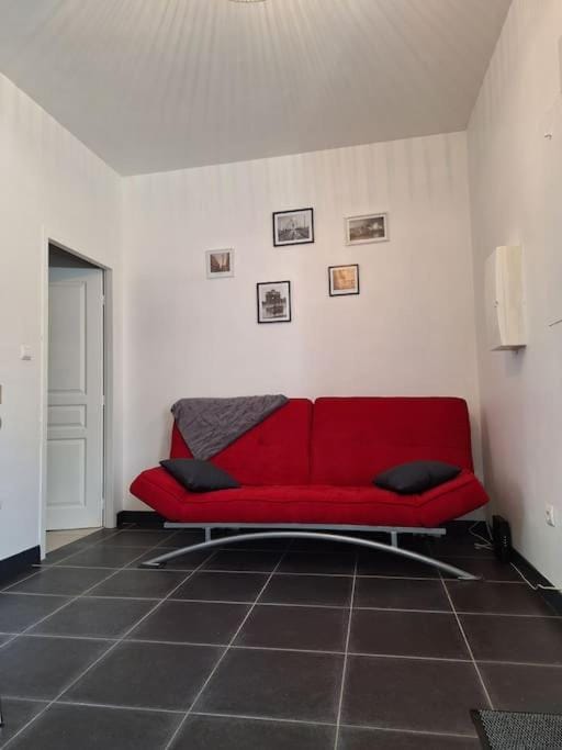 BJ Appartement proche de la gare Apartment in Bourgoin-Jallieu