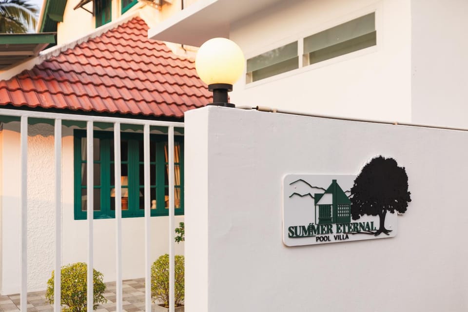 Summer Eternal Pool Villa Nimman Daily Service Villa in Chiang Mai