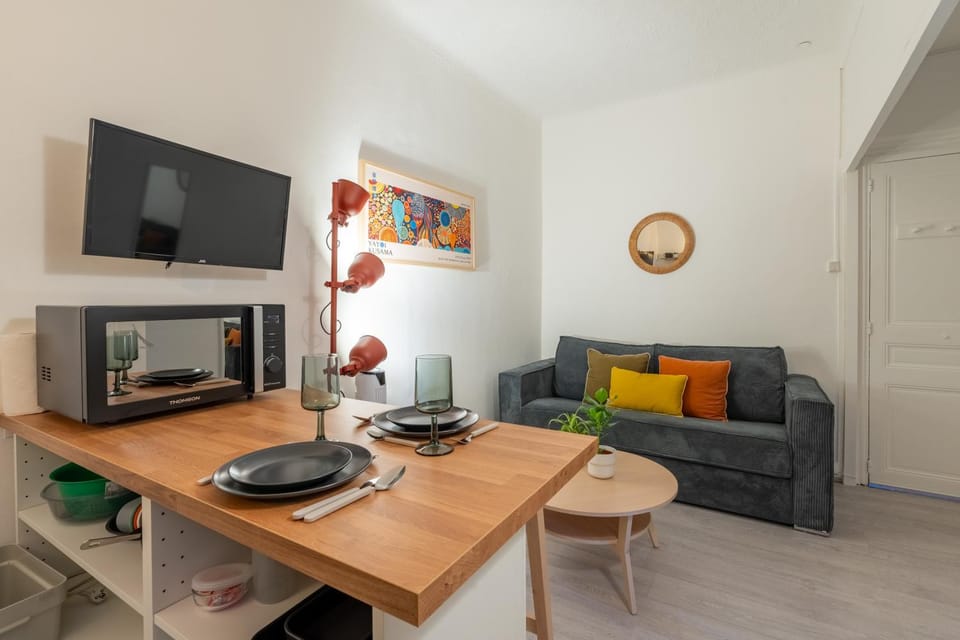 Le Pharo, emplacement exceptionnel 2 minutes du vieux port appartement rénové Apartment in Marseille