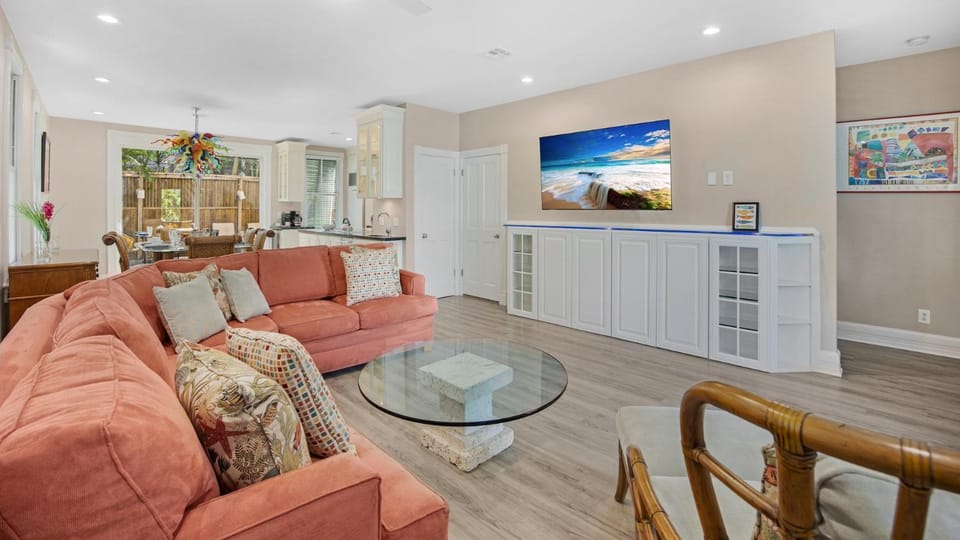 Sea Breeze Villa House in Key West