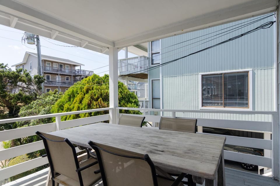 Craft Upper Unit by Bryant Real Estate House in Wrightsville Beach