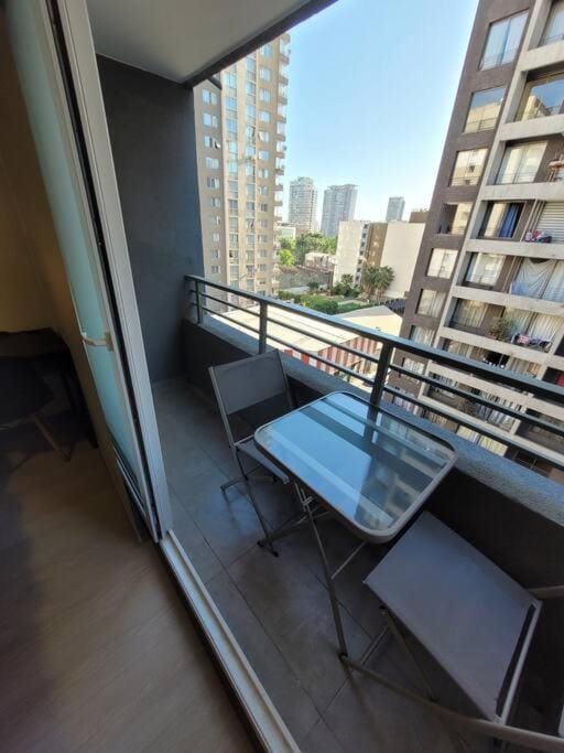 Hermoso departamento tipo Estudio, Cocina y Terraza Apartment in Santiago