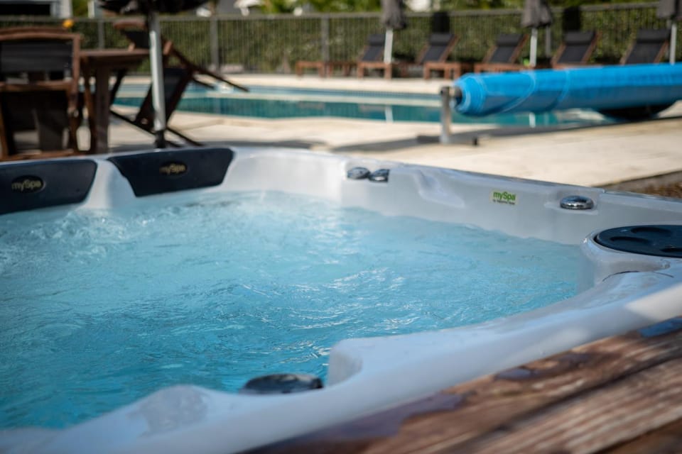 Hot Tub