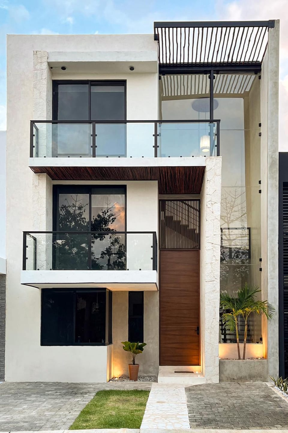 Property building, Day