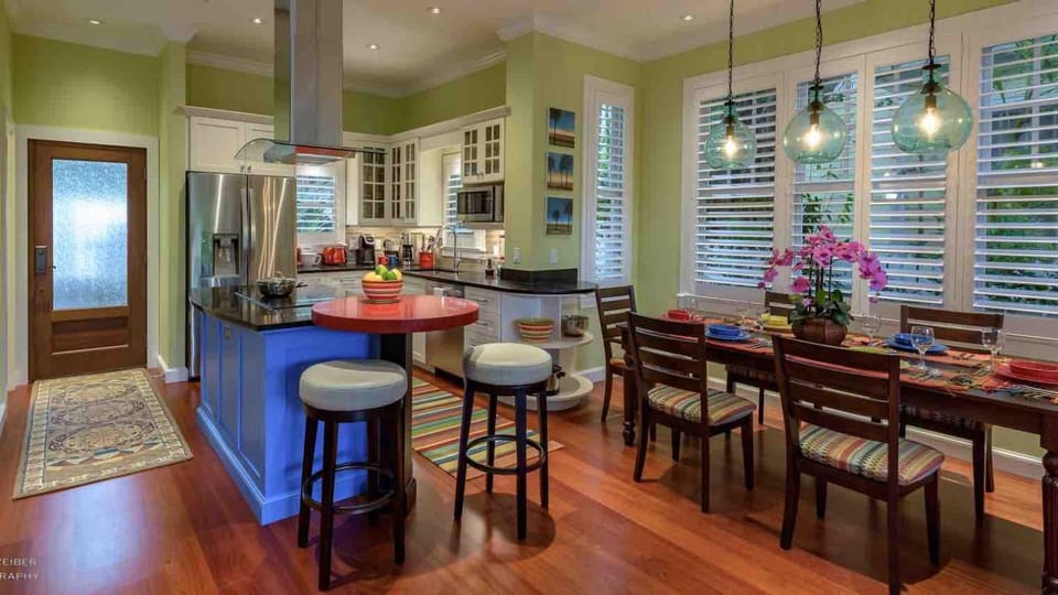 Jasmine Jule by Last Key Realty House in Key West