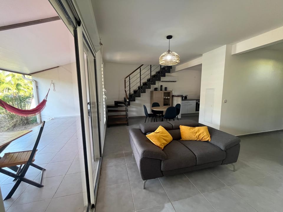 Living room, air conditioner