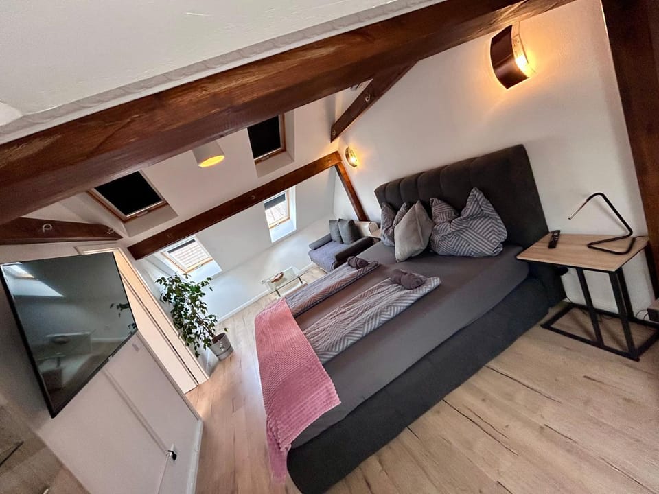 TV and multimedia, Bedroom