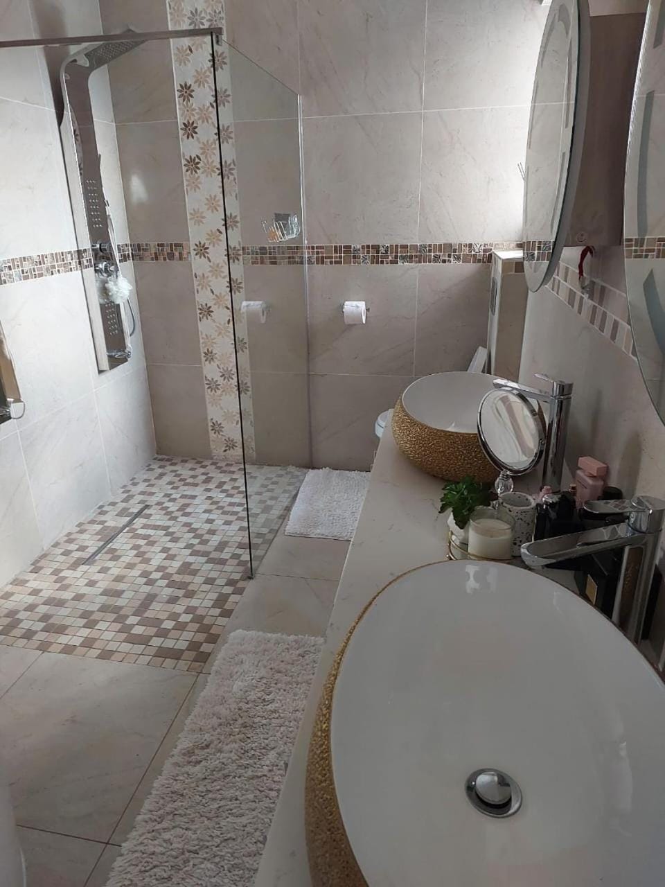 Shower, Bathroom