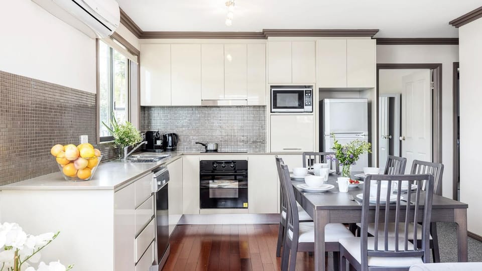 Lionel Gem House in Shoal Bay