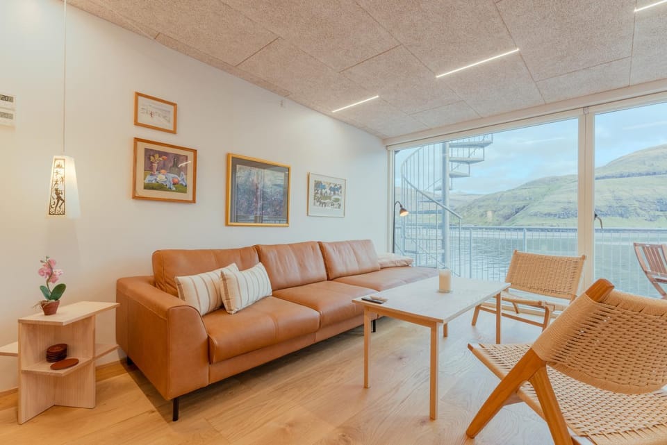 Natural landscape, Living room, Seating area, Mountain view