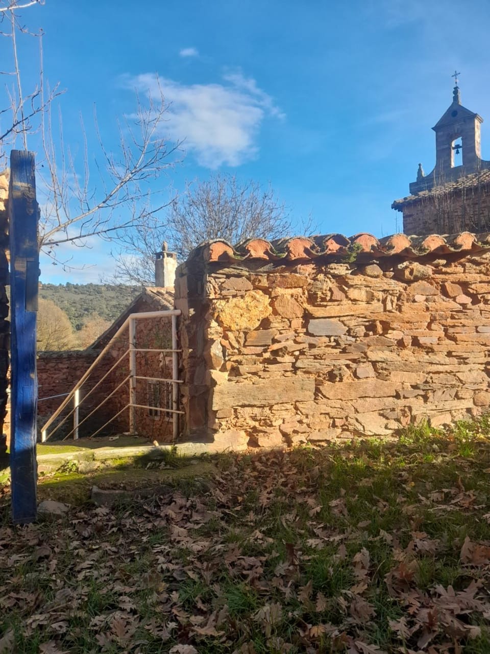 Property building, Day, Natural landscape