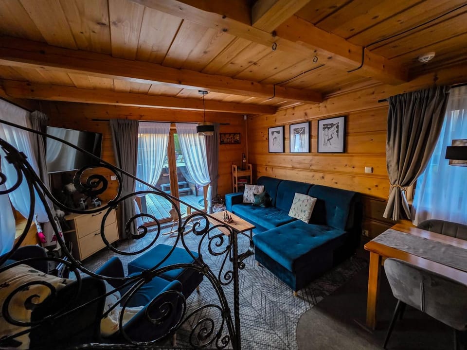 Living room, Photo of the whole room, Seating area, Bedroom