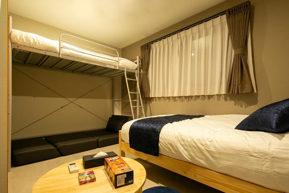 Bed, Photo of the whole room, Bedroom, Entertainment, bunk bed