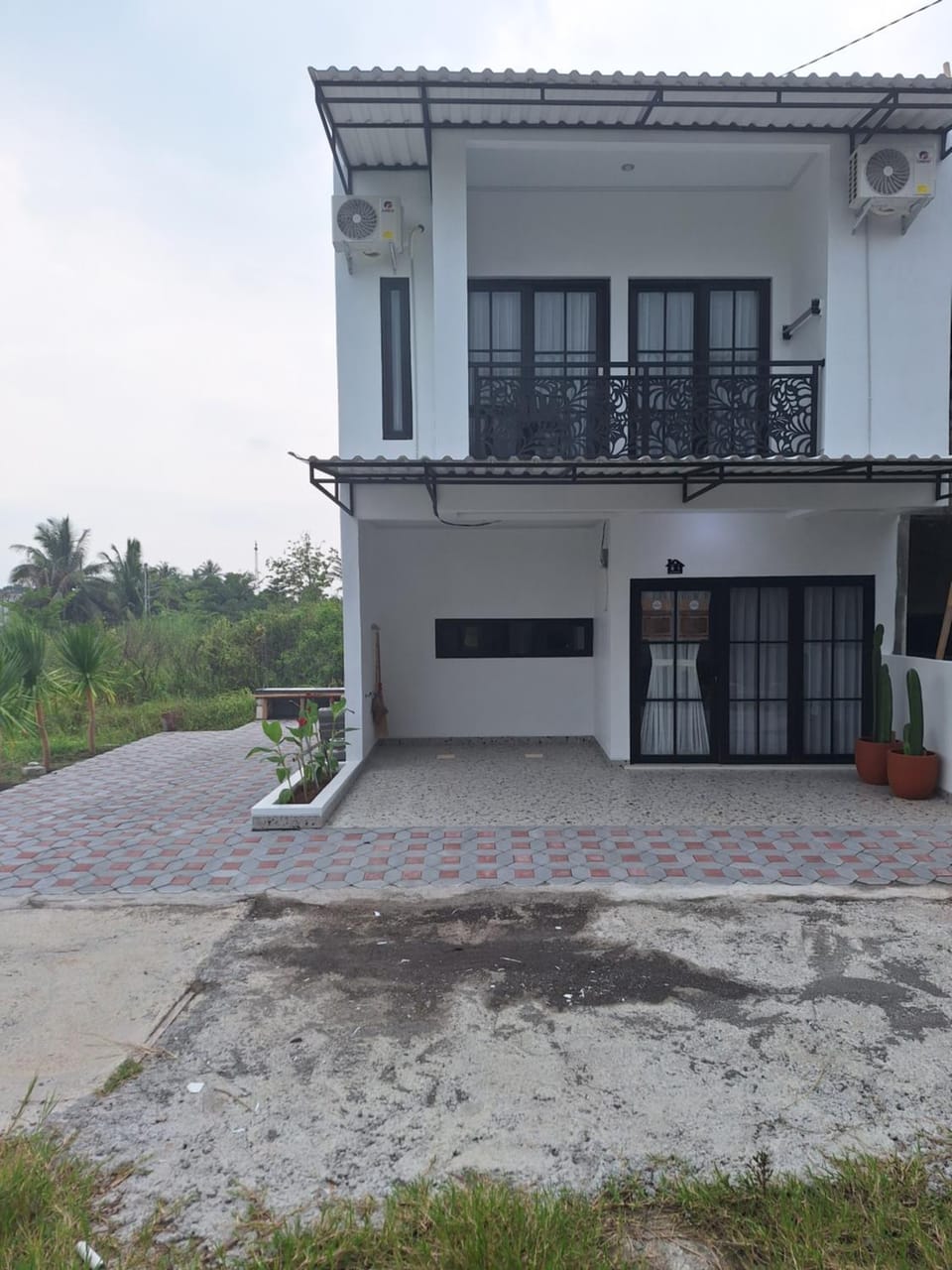 White House Royal Villa B1 Campground/ 
RV Resort in Special Region of Yogyakarta