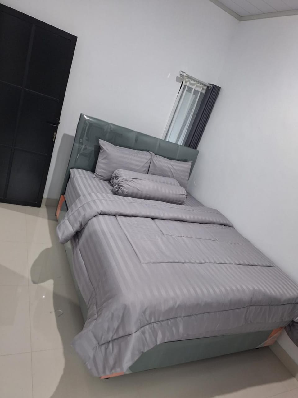 White House Royal Villa B1 Campground/ 
RV Resort in Special Region of Yogyakarta