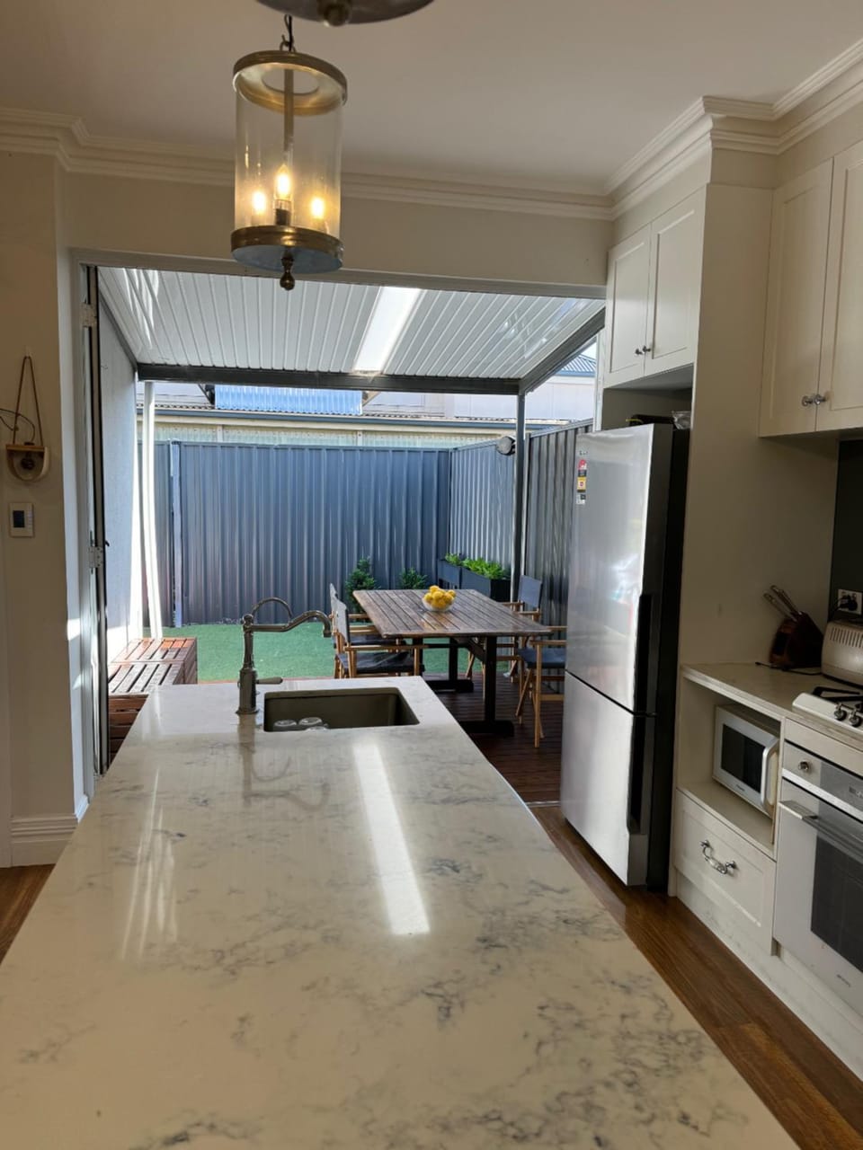 Beautifully renovated maisonette Apartment in Adelaide