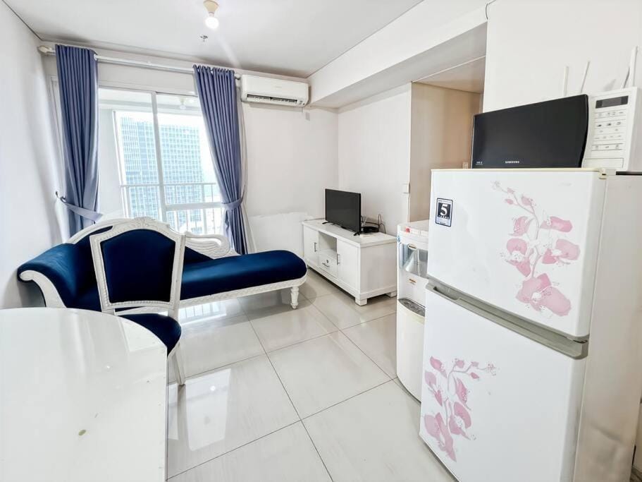 BEST View 1BR Apt Callia with Pool, Gym & Wi-Fi by 2ndHome Apartment in Jakarta