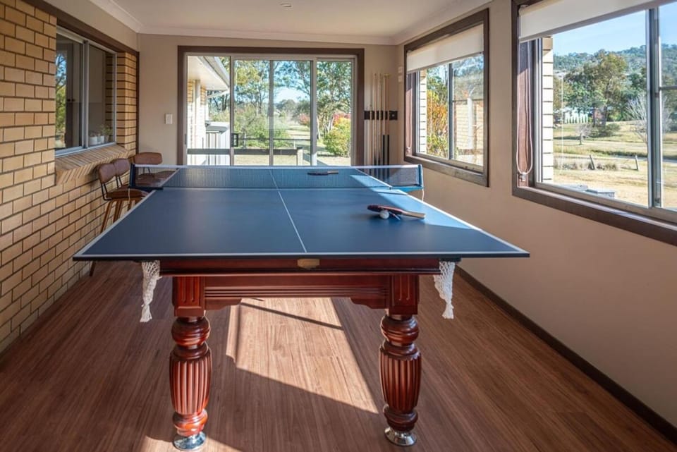 Billiard, Table tennis