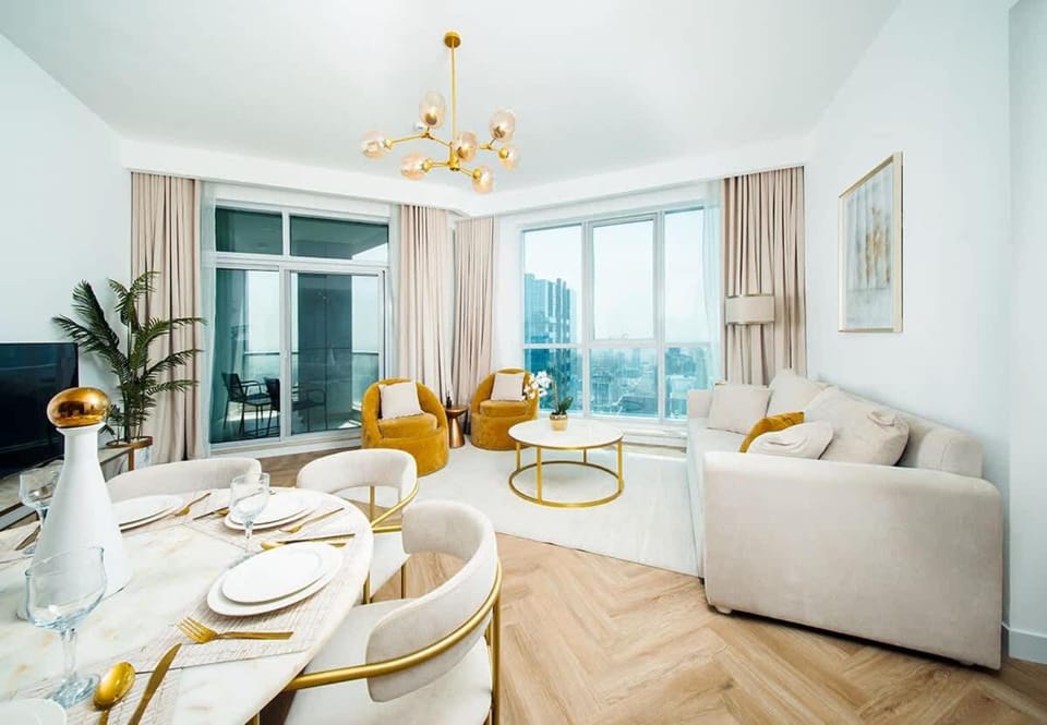 Luxury High Floor 2BR , Marina Views , JBR Apartment in Dubai