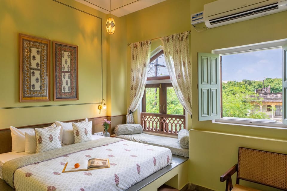 Bed, View (from property/room), View (from property/room), Photo of the whole room, Bedroom, air conditioner