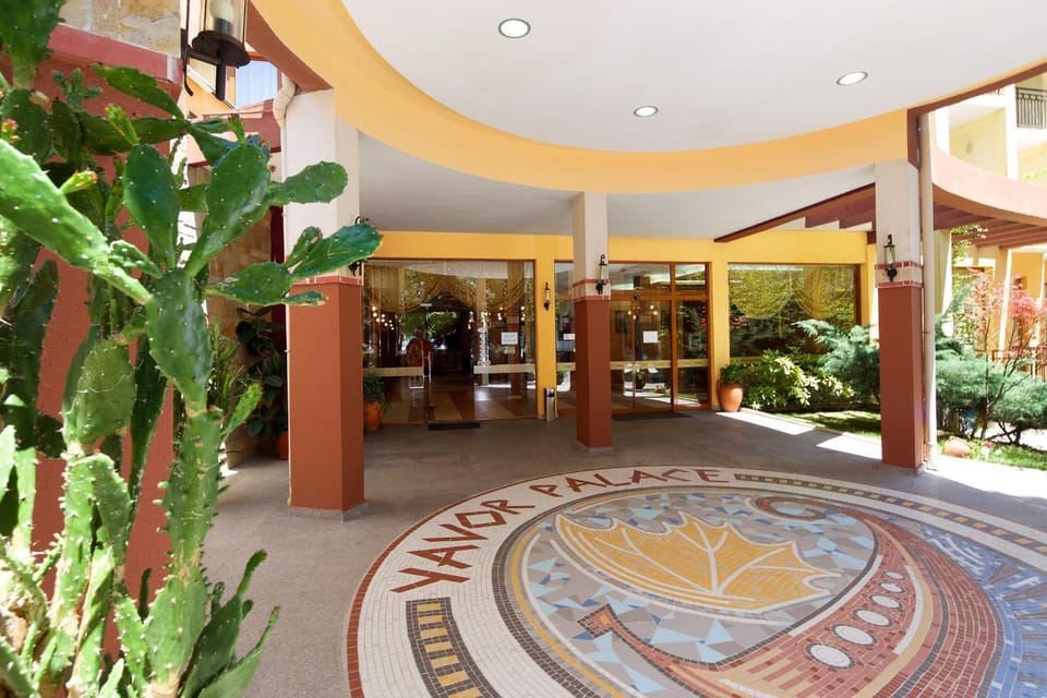 Yavor Palace Hotel - All Inclusive Hotel in Sunny Beach