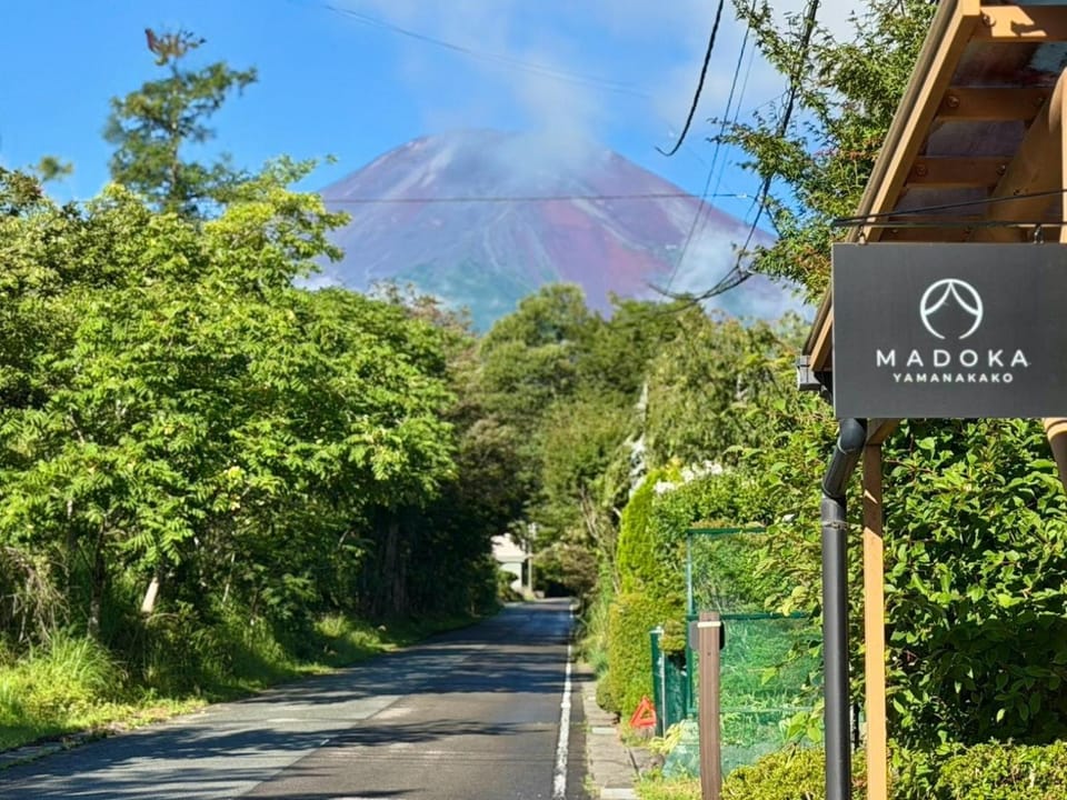 Property building, Logo/Certificate/Sign, Mountain view