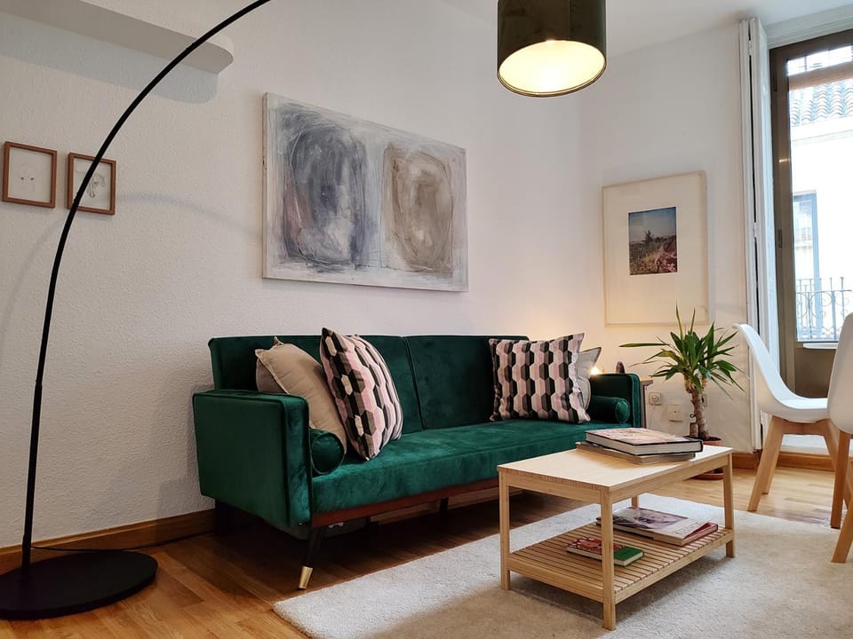 Living room, Lounge or bar