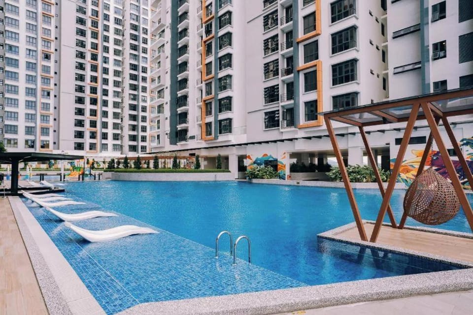 Pool view, Swimming pool