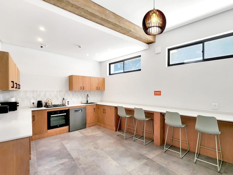 Dining area, Communal kitchen, kitchen