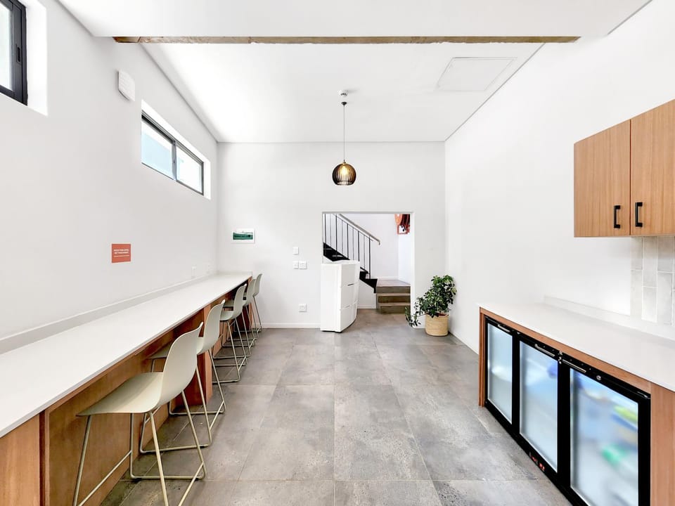 Communal kitchen, Dinner, kitchen