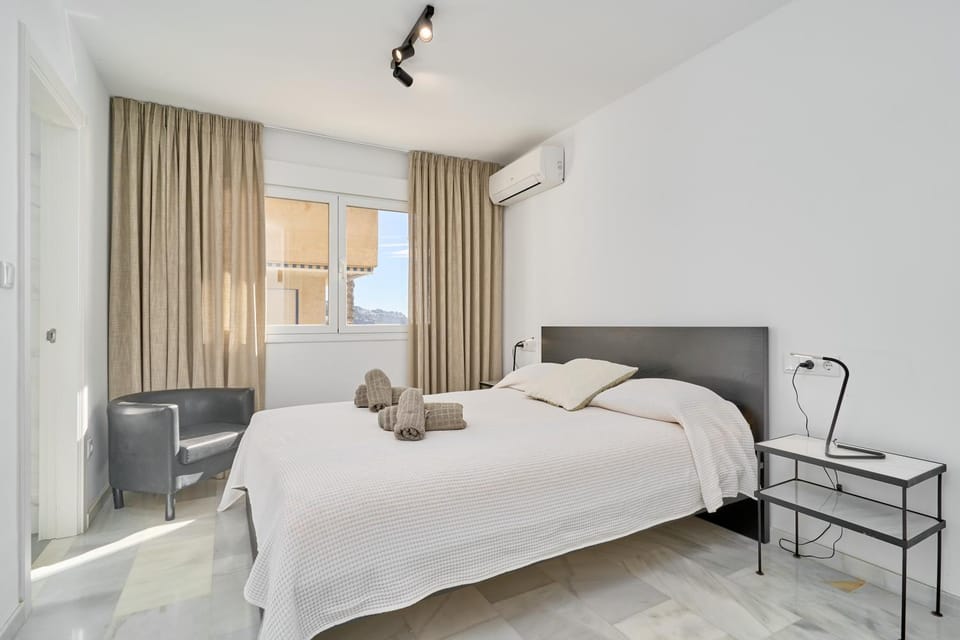 Living room, Bedroom