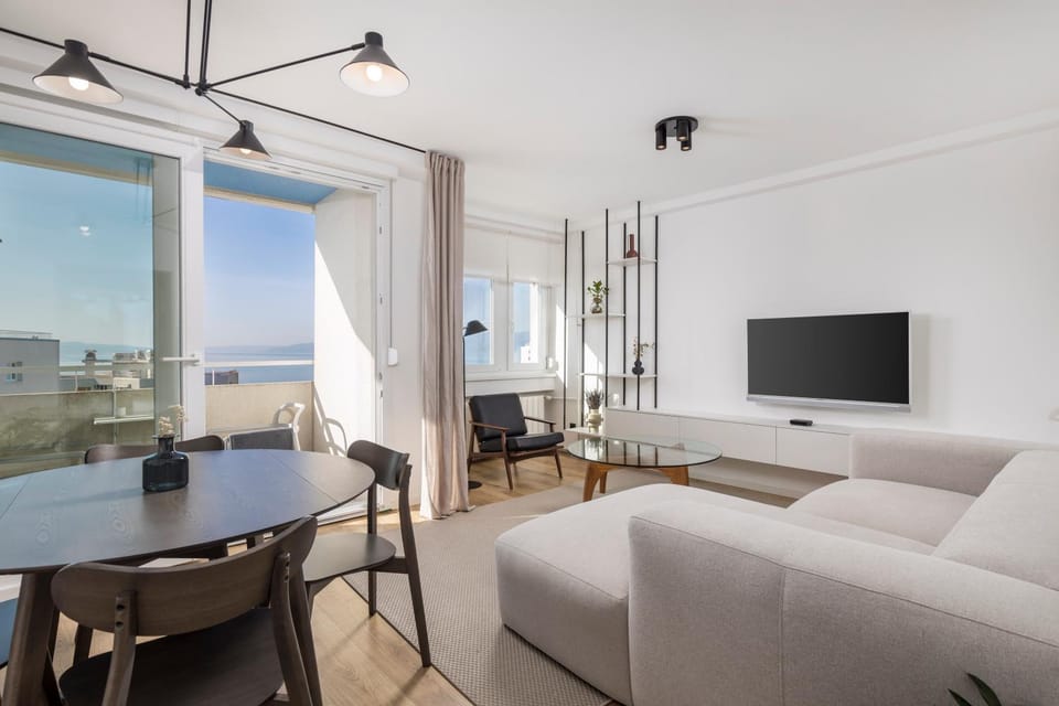TV and multimedia, Living room, Seating area