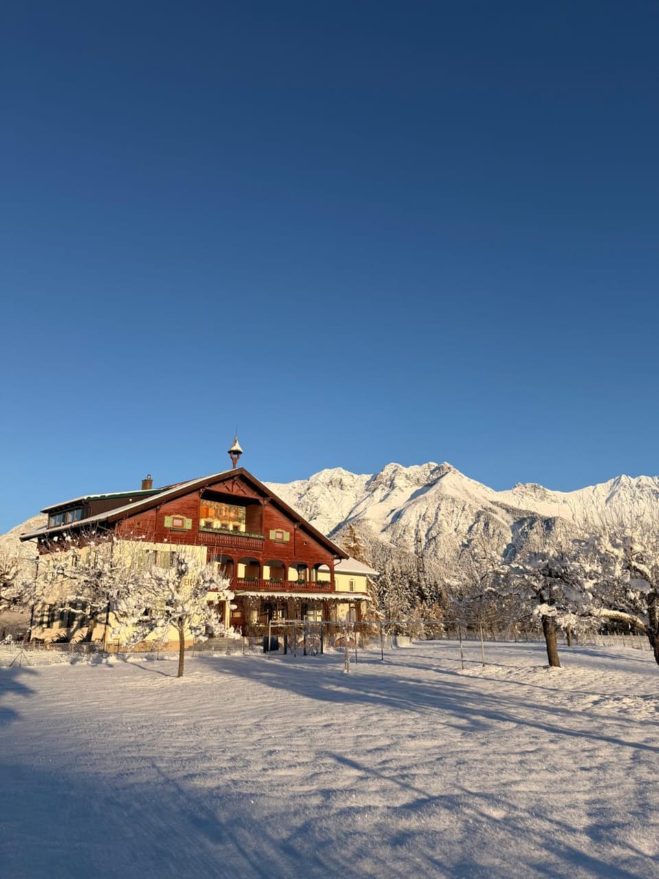 Landhotel Gasthof Eichhof Natters Hotel in Innsbruck