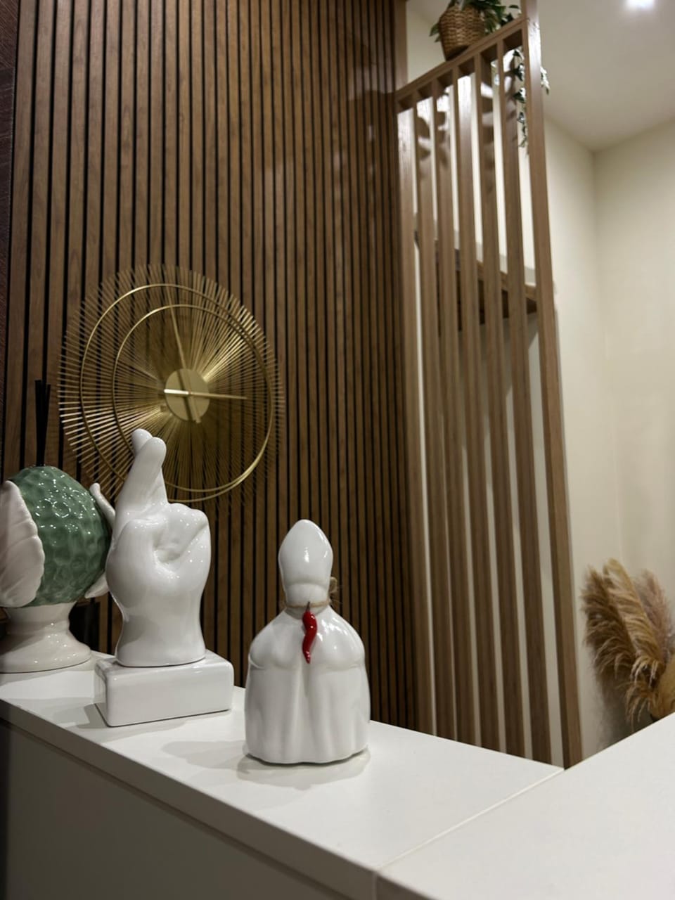 Lobby or reception, Decorative detail